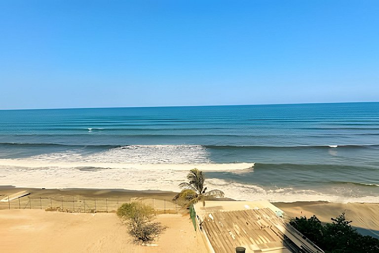 Hermoso Penthouse Playa Salguero con vista al mar