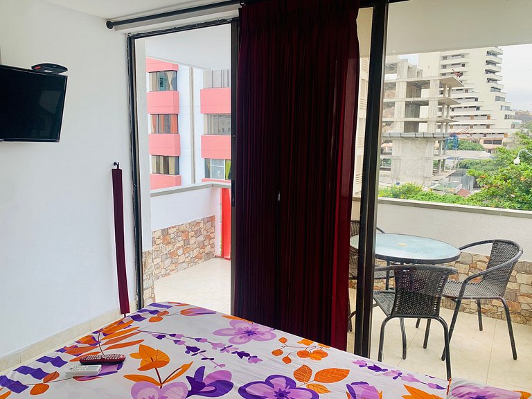 Bello apartamento Rodadero con Balcón Cerca al Mar