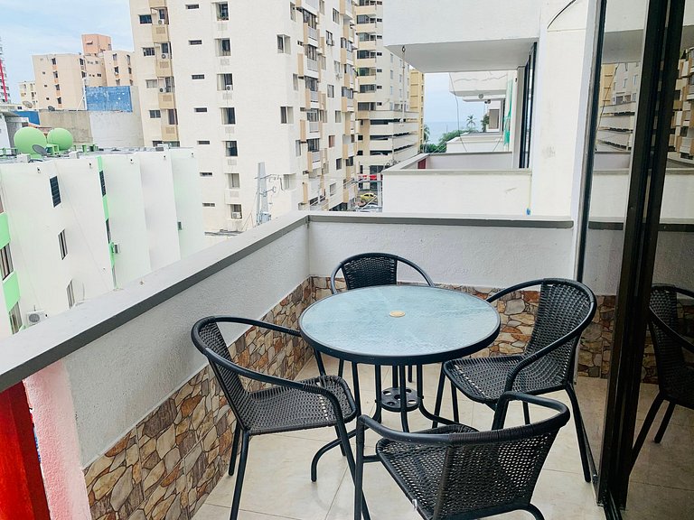 Bello apartamento Rodadero con Balcón Cerca al Mar