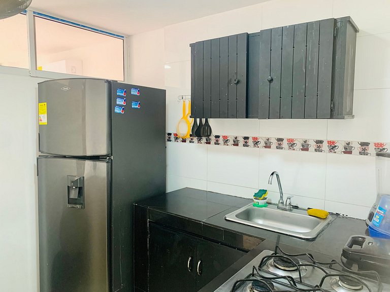 Bello apartamento Rodadero con Balcón Cerca al Mar