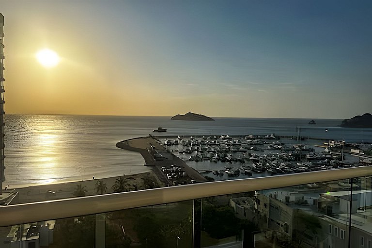Espectacular EIRA Suite Marina 110 Vista al Mar