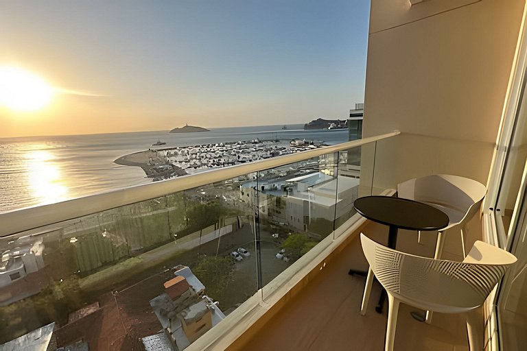 Espectacular EIRA Suite Marina 101 Vista al Mar