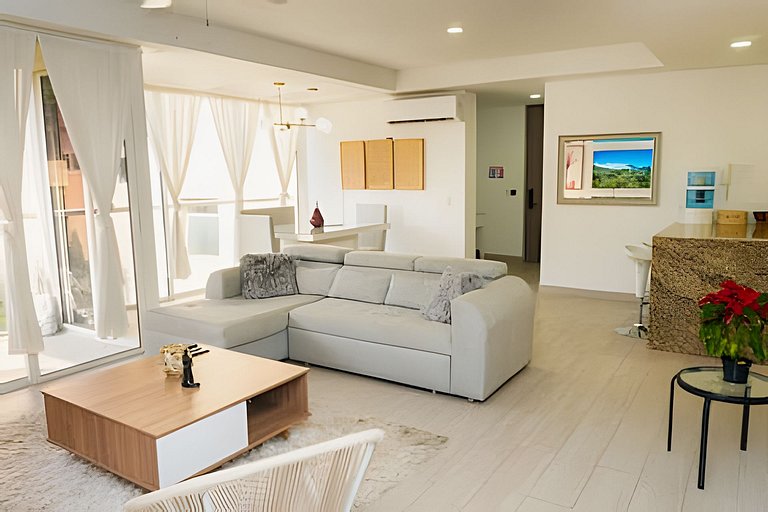 Fantástico Apartamento ZAZUE T4-3 Centro Comercial