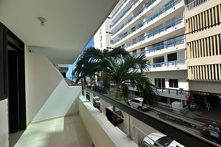 Hermoso Apartamento Rodadero - Frente a la Playa