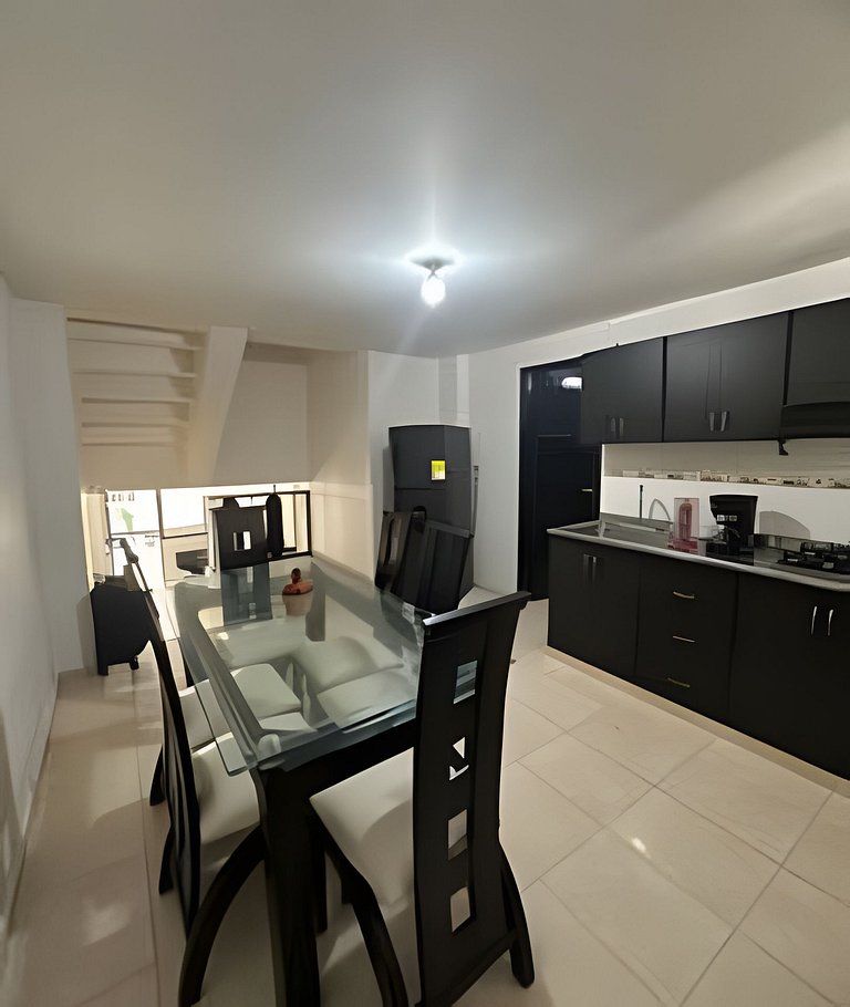 Hermoso Apartamento Rodadero - Frente a la Playa