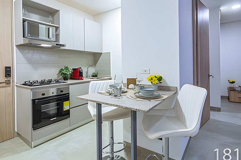 Hermoso Apartamento con Vista al Mar T1-182