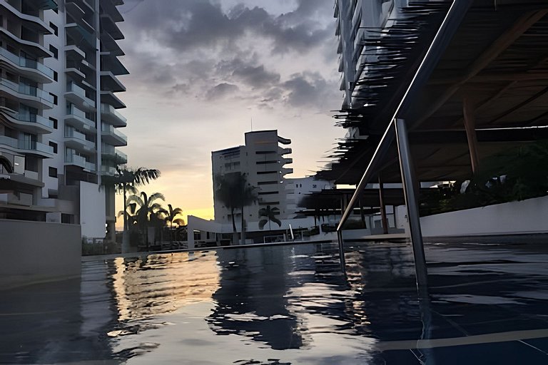 Bello y confortable Loft 150 Vista al Mar para 2