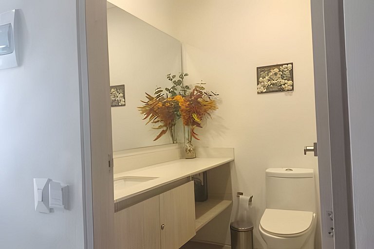 Bello y confortable Loft 150 Vista al Mar para 2