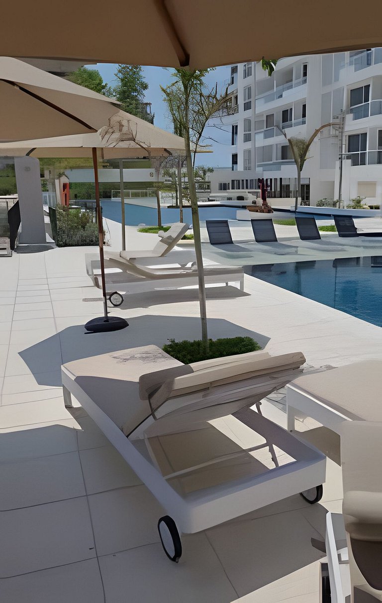 Bello y confortable Loft 150 Vista al Mar para 2