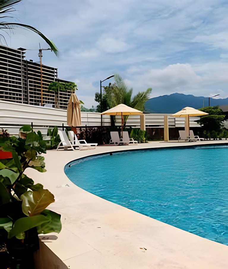 Hermoso Apartamento con Vista lat al Mar T1-82