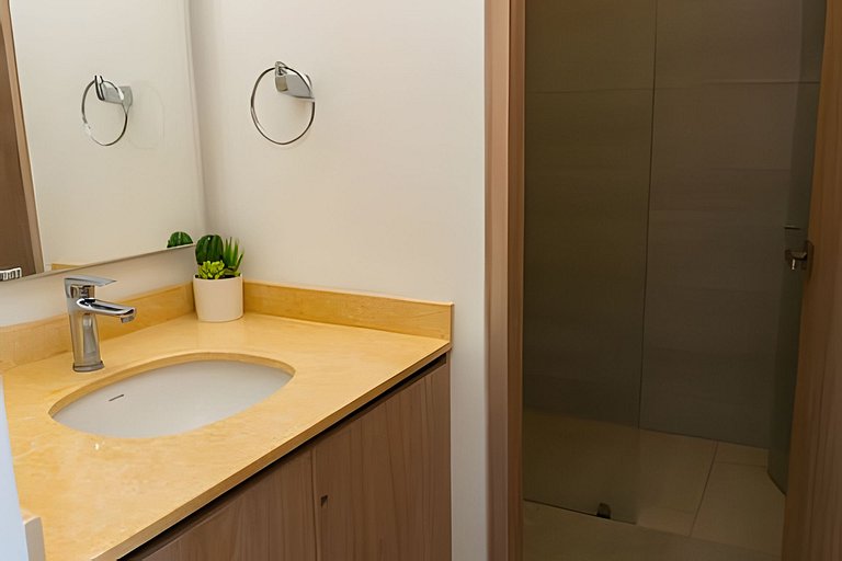 Hermoso Apartaestudio con Vista al Mar T1-187