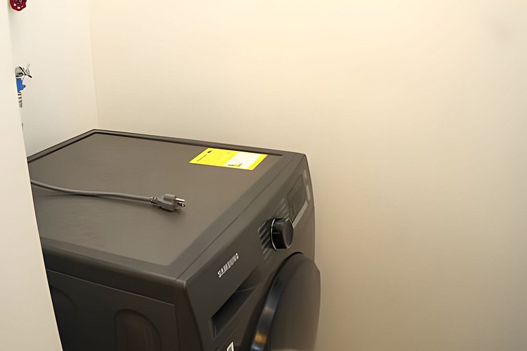 Hermoso Apartaestudio con Vista al Mar T1-187