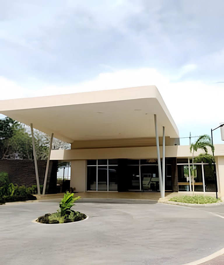 Hermoso Apartaestudio con Vista al Mar T1-187