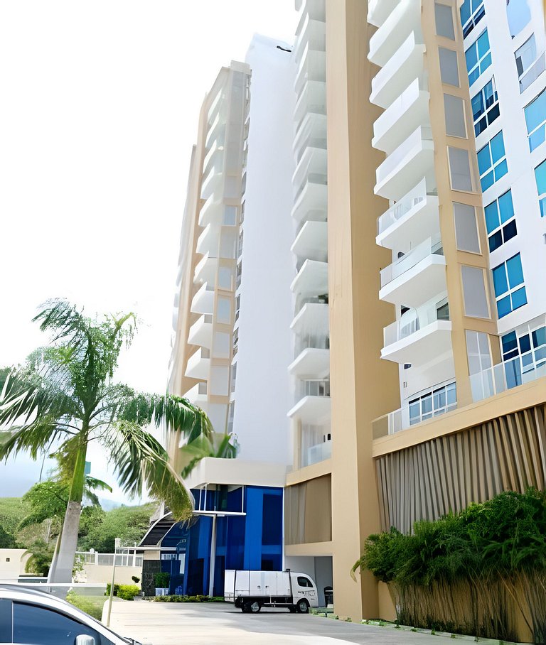 Bello Apartamento Ocean Club 132 Cerca al Mar