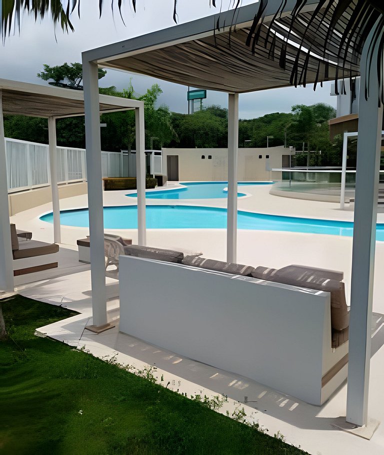 Bello Apartamento Ocean Club 132 Cerca al Mar