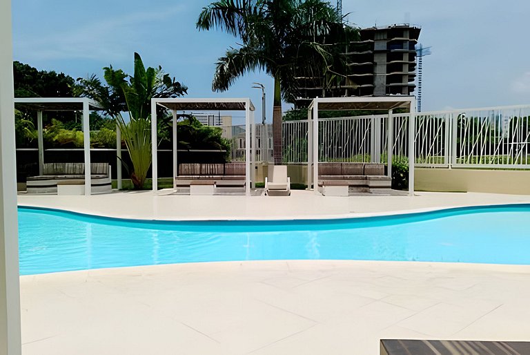 Bello Apartamento Ocean Club 132 Cerca al Mar
