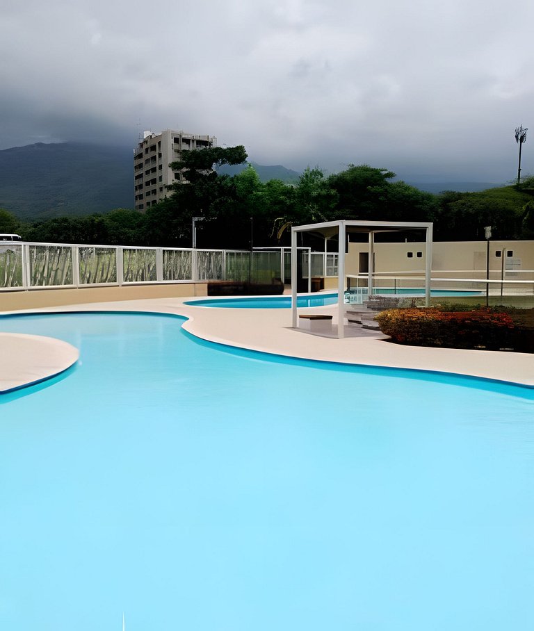 Bello Apartamento Ocean Club 132 Cerca al Mar