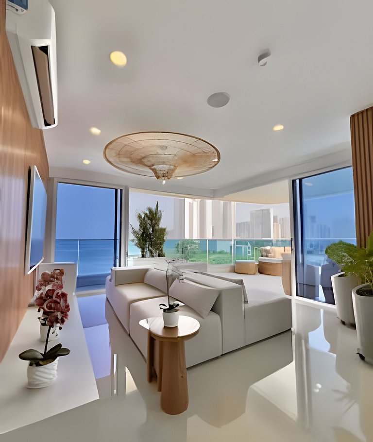Espectacular Penthouse con Jacuzzi y Vista al Mar