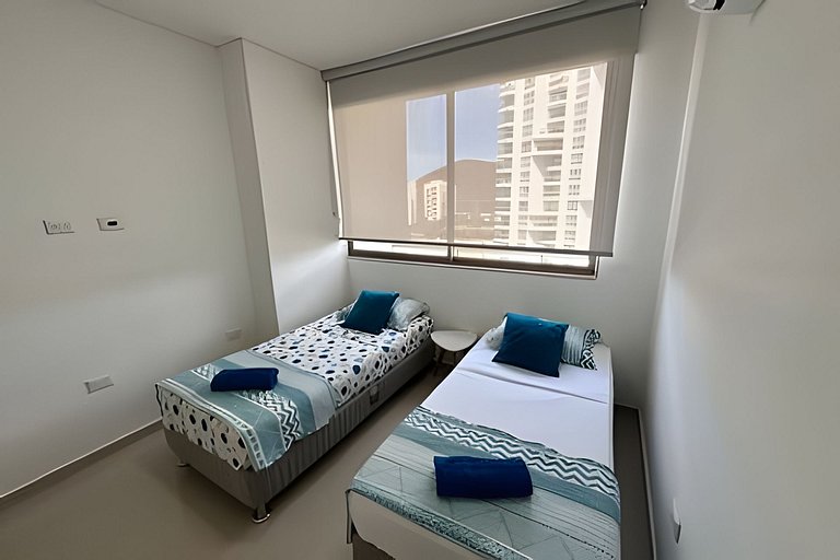 Ocean View and Modern Apartment, 8 people capacity