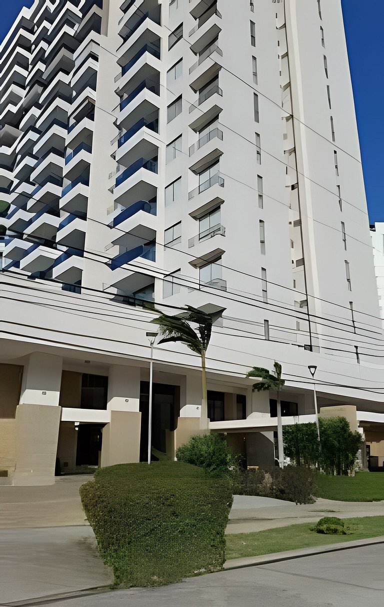 Ocean View and Modern Apartment, 8 people capacity