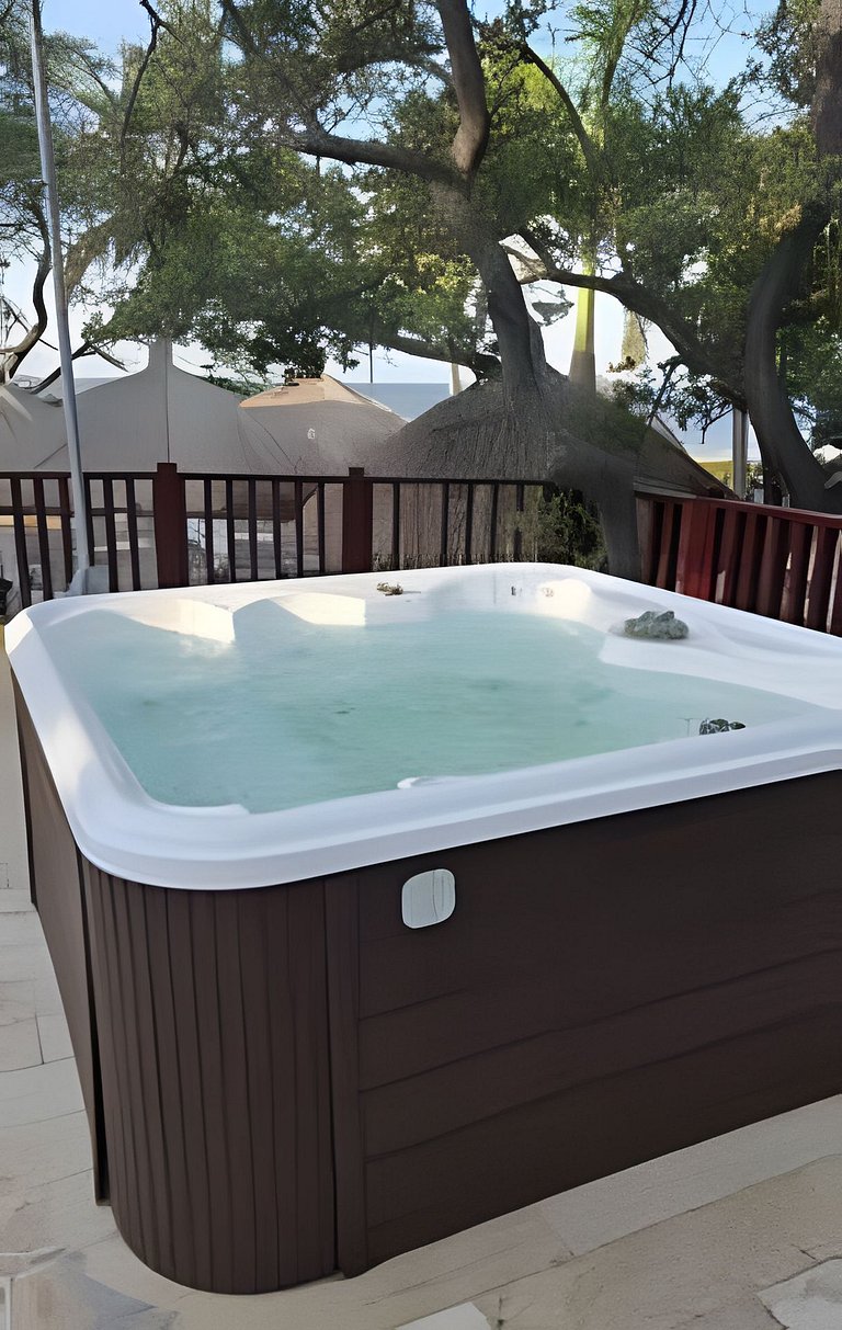 Ocean View and Modern Apartment, 8 people capacity