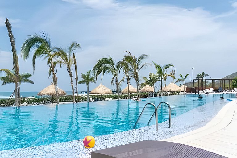 !CAR3 · Ocean View and Modern Apartment, 8 people capacity