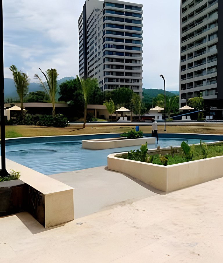 Amplio y bello Apartamento con Vista al Mar T2-158