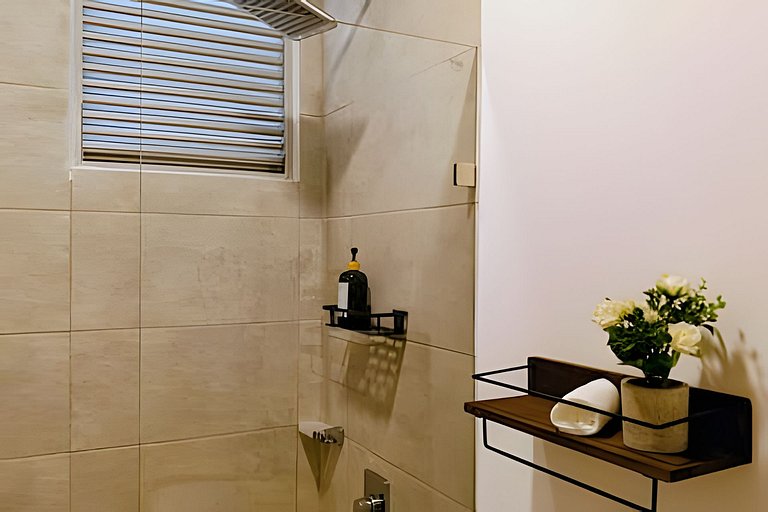 Amplio y bello Apartamento con Vista al Mar T2-158