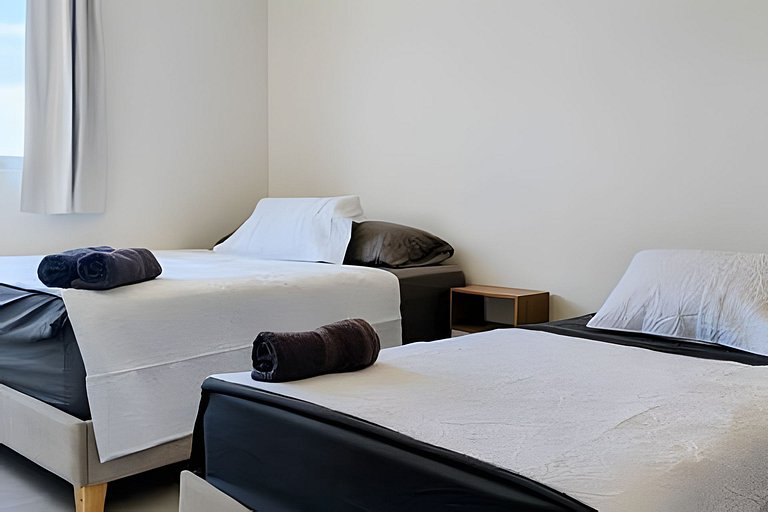 Amplio y bello Apartamento con Vista al Mar T2-158