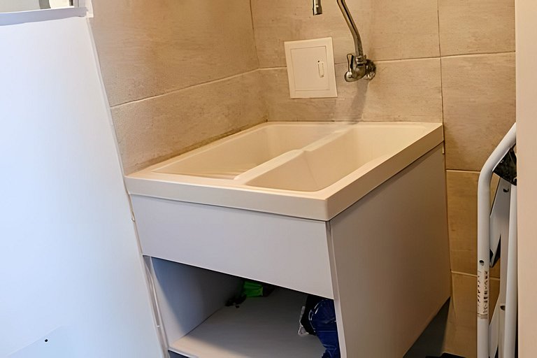 Amplio y bello Apartamento con Vista al Mar T2-158