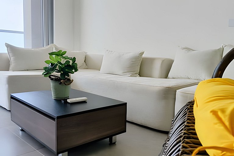 Amplio y bello Apartamento con Vista al Mar T2-158