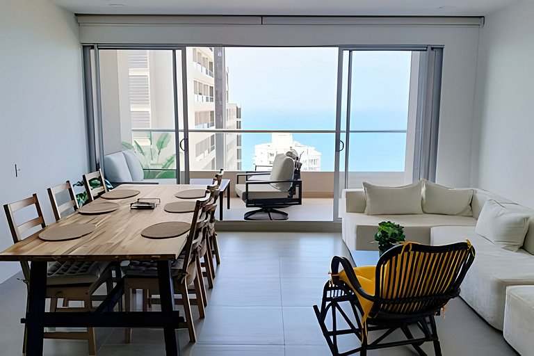 Amplio y bello Apartamento con Vista al Mar T2-158