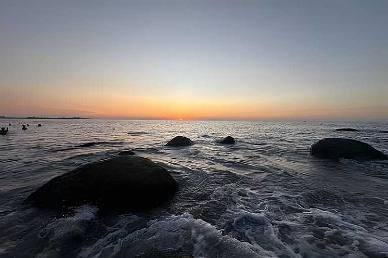 Amplio y bello Apartamento con Vista al Mar T2-158