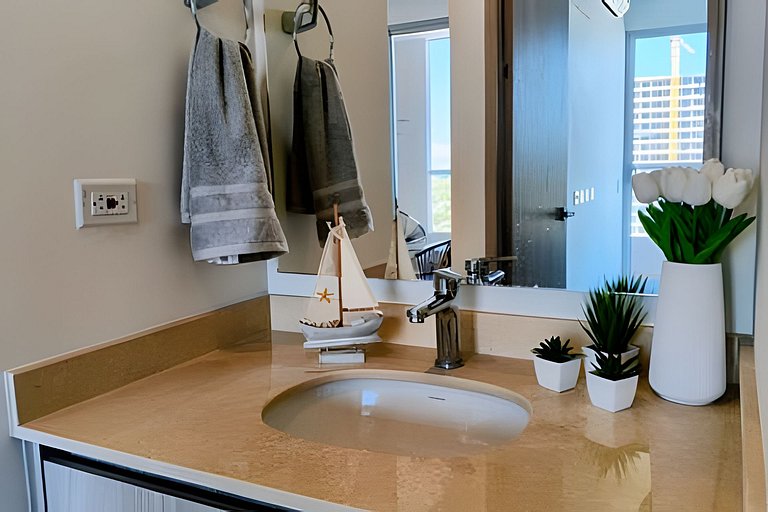 Hermoso Apartamento Vista y Salida al Mar T2-121