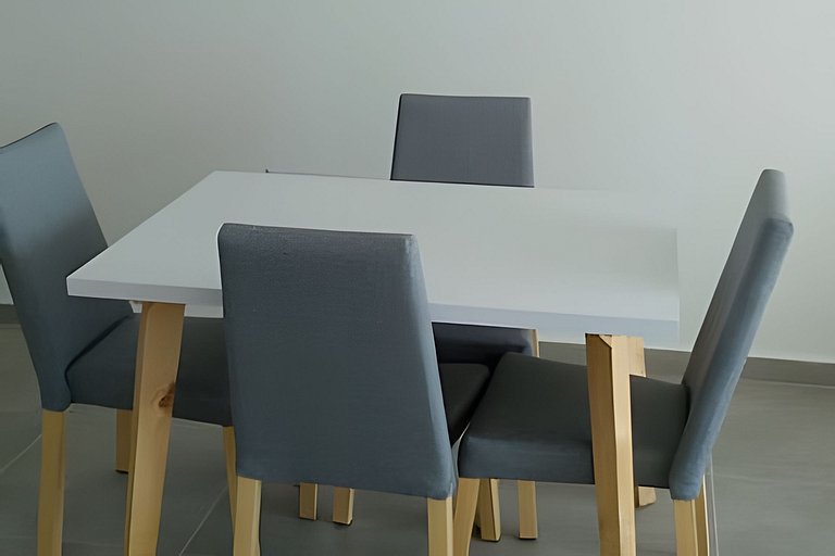 Bello Apartamento 2 habs Salguero 187 Vista al Mar