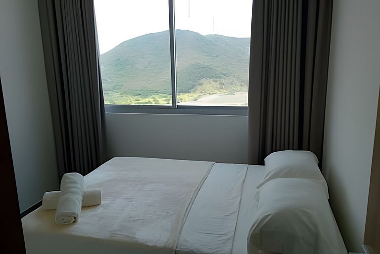 Bello Apto. 2 cuartos en Salguero 186 Vista al Mar