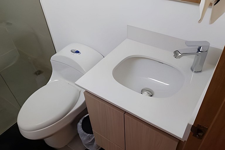 Bello Apto. 2 cuartos en Salguero 186 Vista al Mar