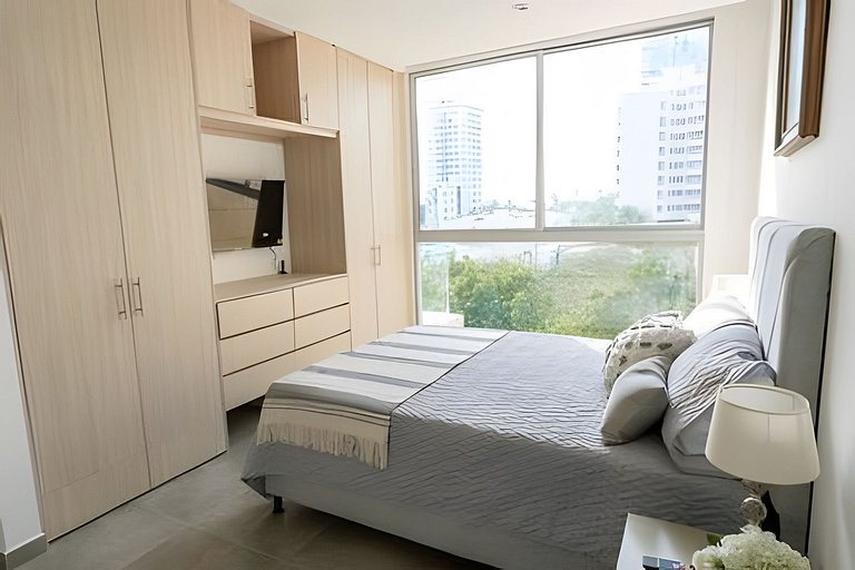 Apartamento lujoso  a dos cuadras de la  playa