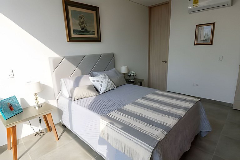 Apartamento lujoso  a dos cuadras de la  playa