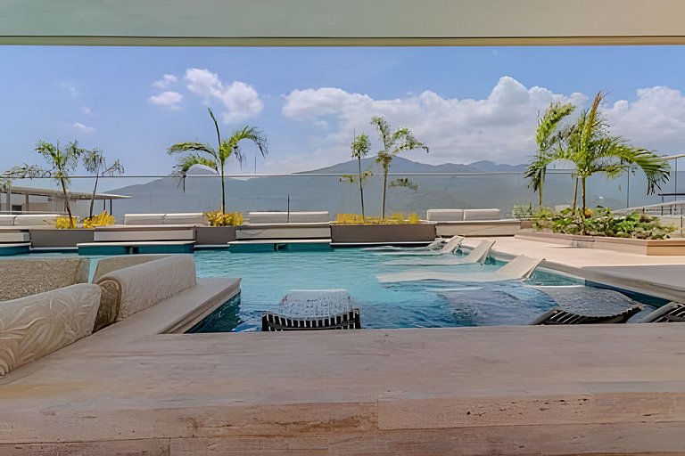 Linda Suite Bello Horizonte RM 135 Cerca al Mar