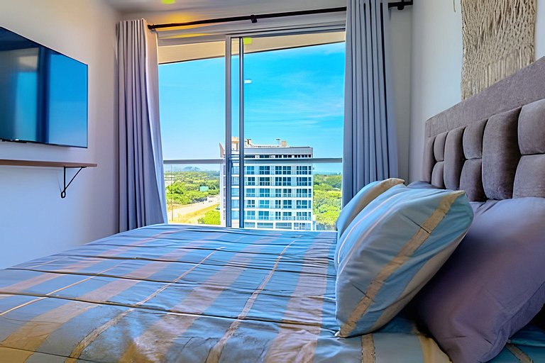Bella Suite Playa Dormida 82S piscina vista al mar